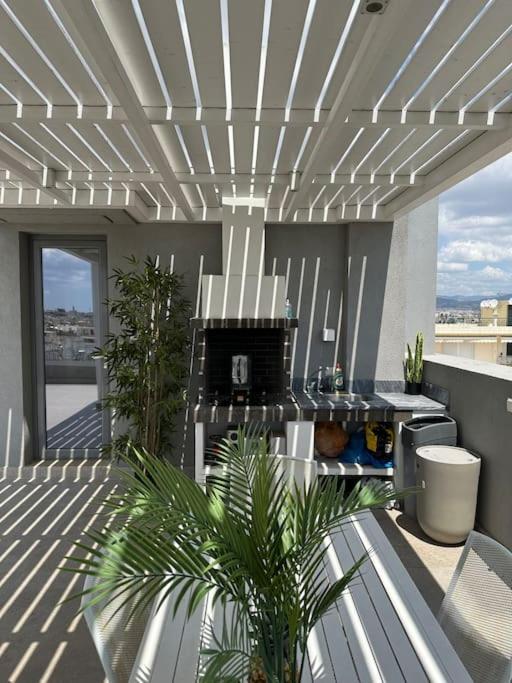 Luxury Maisonette With Shared Pool Athen Eksteriør bilde